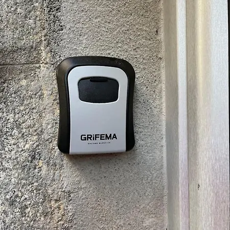 Apartment At Pasaje Sancti Spiritus 2