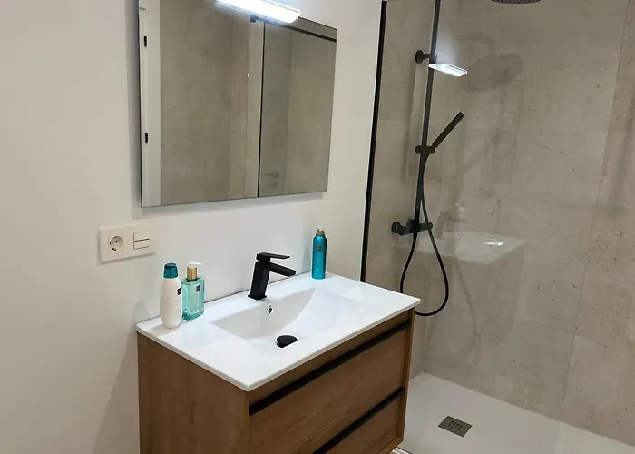 At Pasaje Sancti Spiritus 2 *